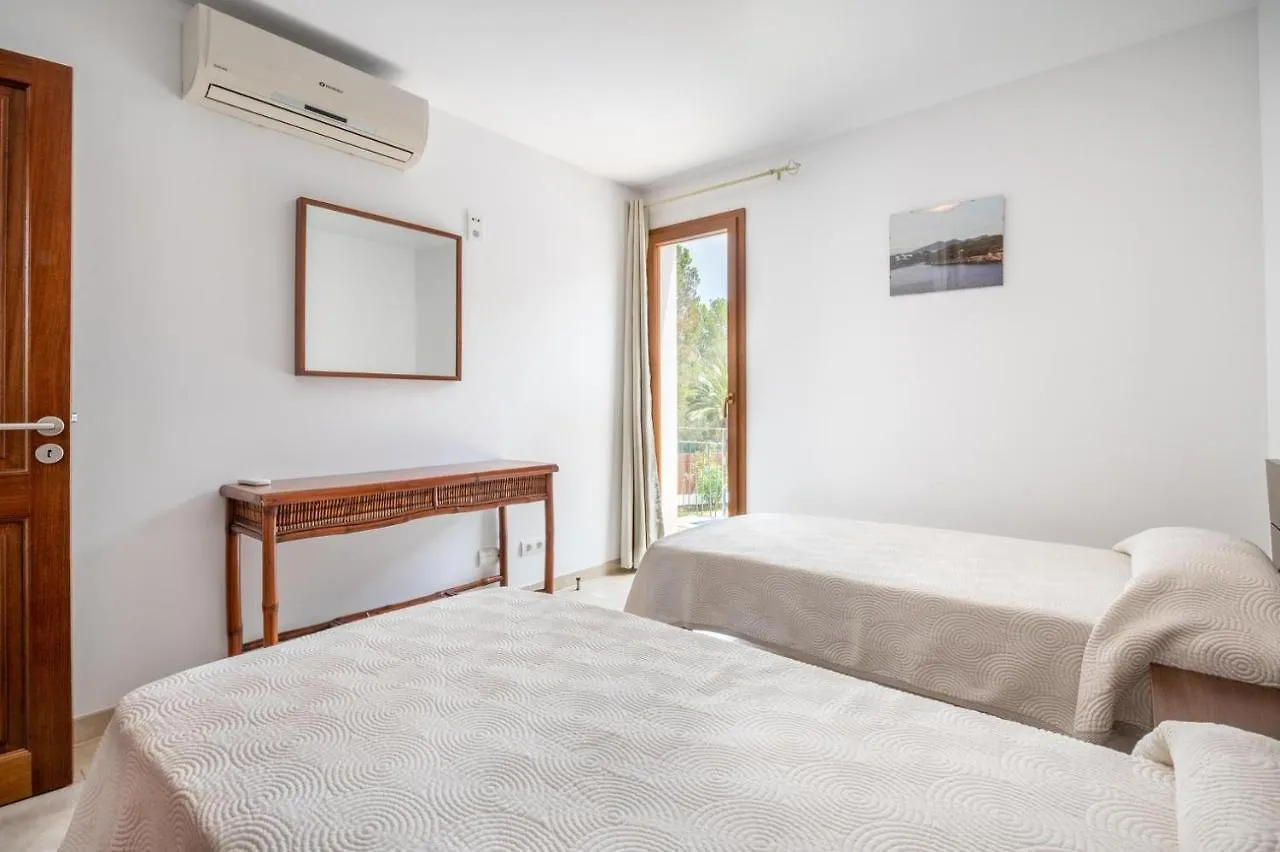 Apartaments Vaixell Santanyi Spain